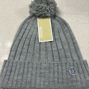 Michael Kors Gray Knit Pom Pom Beanie NWT